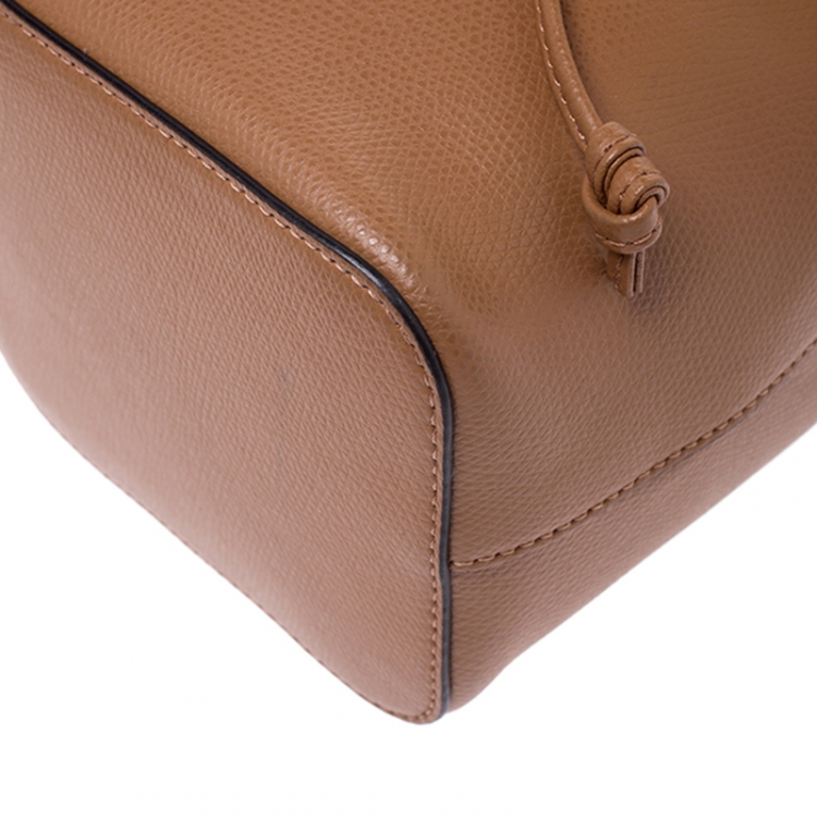 Pre Owned Fendi Brown Leather Mini Mon Tresor Drawstring Bucket Bag