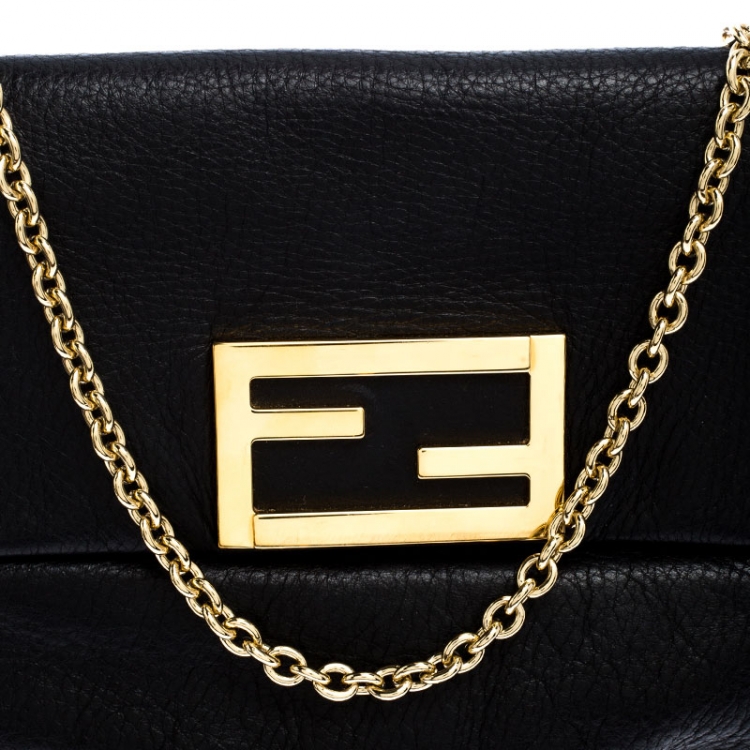 Pre Owned Fendi Black Leather Fendista Chain Shoulder Bag