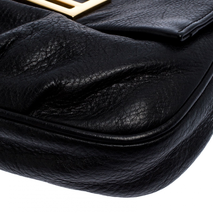 Pre Owned Fendi Black Leather Fendista Chain Shoulder Bag