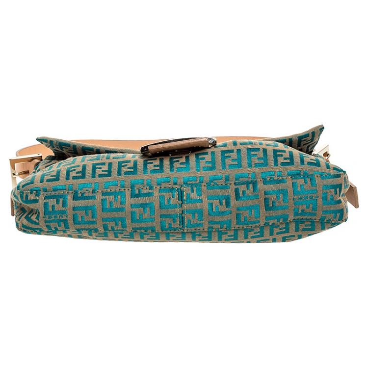 Pre Owned Fendi Blue/Beige Zucchino Canvas Mama Baguette Shoulder Bag