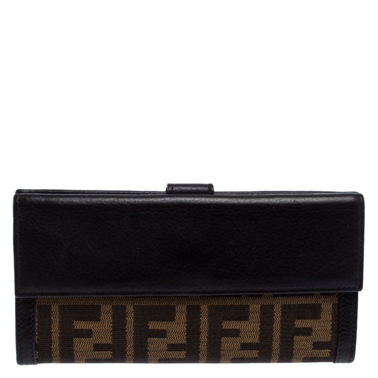 Pre Owned Fendi Tobacco Zucca Continental Wallet