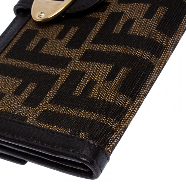 Pre Owned Fendi Tobacco Zucca Continental Wallet