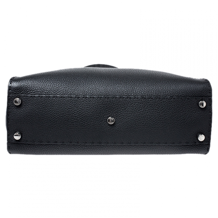 Pre Owned Fendi Black Selleria Leather Medium Peekaboo Top Handle Bag