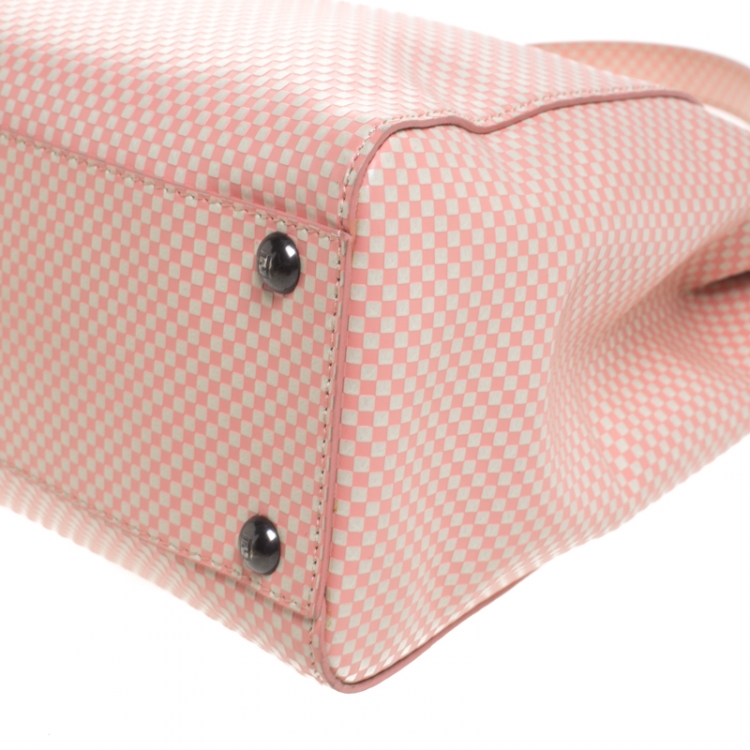 مملوكة مسبقًا Fendi Pink/White Checkered Leather Sequin Lining Medium Peekaboo Top Handle Bag