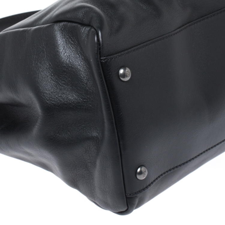 مملوكة مسبقًا Fendi Black Leather Large Peekaboo Top Handle Bag