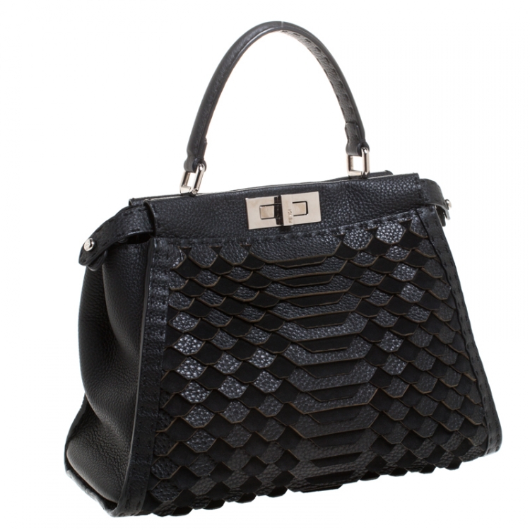 مملوكة مسبقًا Fendi Black Lasercut Selleria Leather Small Peekaboo Top Handle Bag