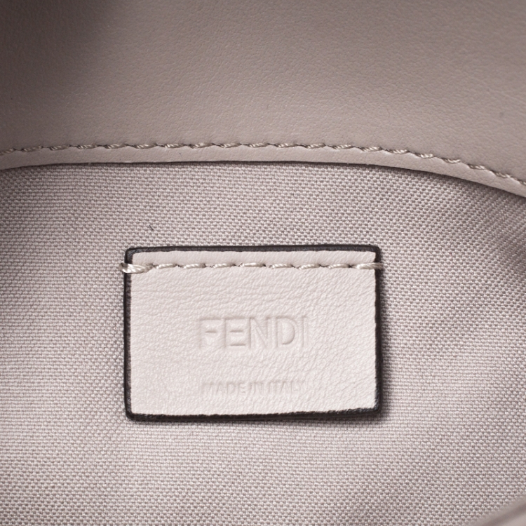 Pre Owned Fendi Beige Leather Hypnoteyes Chain Clutch