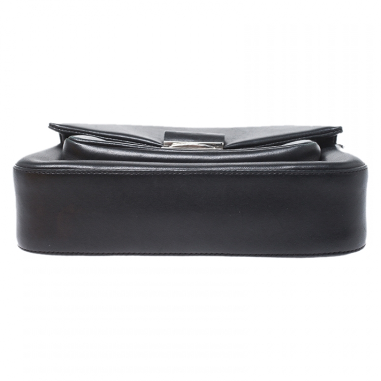 Pre Owned Fendi Black Leather Be Baguette Shoulder Bag
