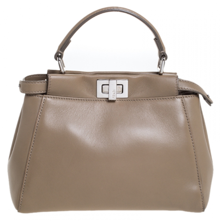 مملوكة مسبقًا Fendi Beige Leather Mini Peekaboo Top Handle Bag