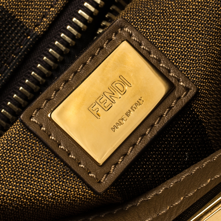 مملوكة مسبقًا Fendi Brown Leather Medium Peekaboo Top Handle Bag