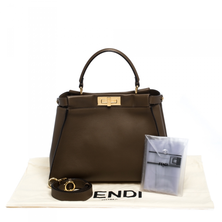 مملوكة مسبقًا Fendi Brown Leather Medium Peekaboo Top Handle Bag