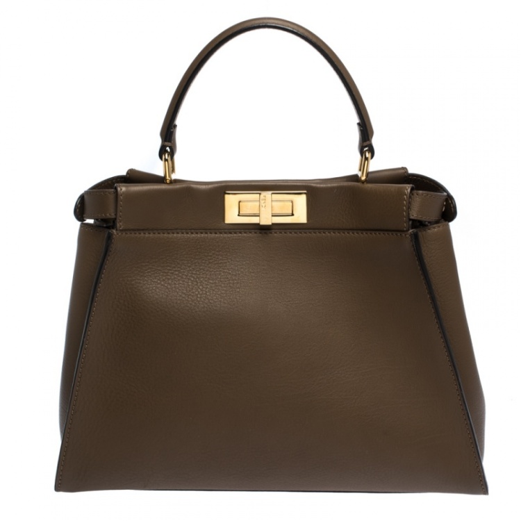 مملوكة مسبقًا Fendi Brown Leather Medium Peekaboo Top Handle Bag