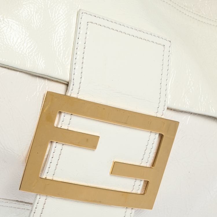 Pre Owned Fendi White Patent Leather Oversized Convertible Baguette Bag