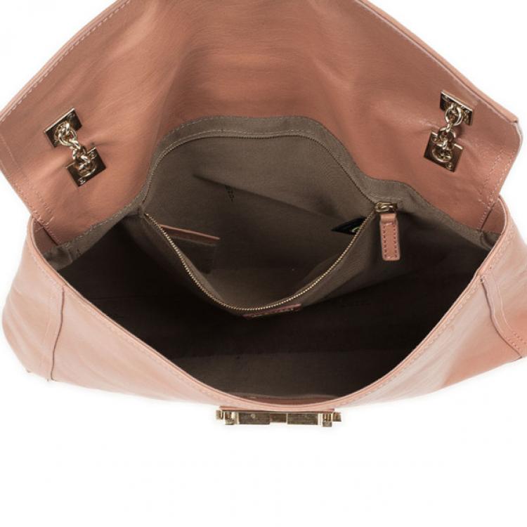 Pre Owned Fendi Beige Maxi Borsa Vitello Baguette Shoulder Bag