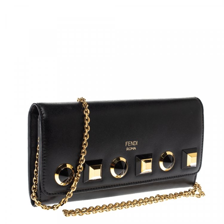 مملوكة مسبقًا Fendi Black Leather Studded Wallet On Chain