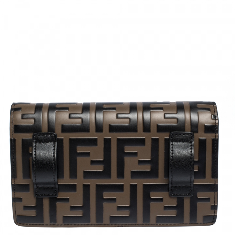 Pre Owned Fendi Black/Brown Zucca Embossed Logo Leather Liberty Belt Bag
