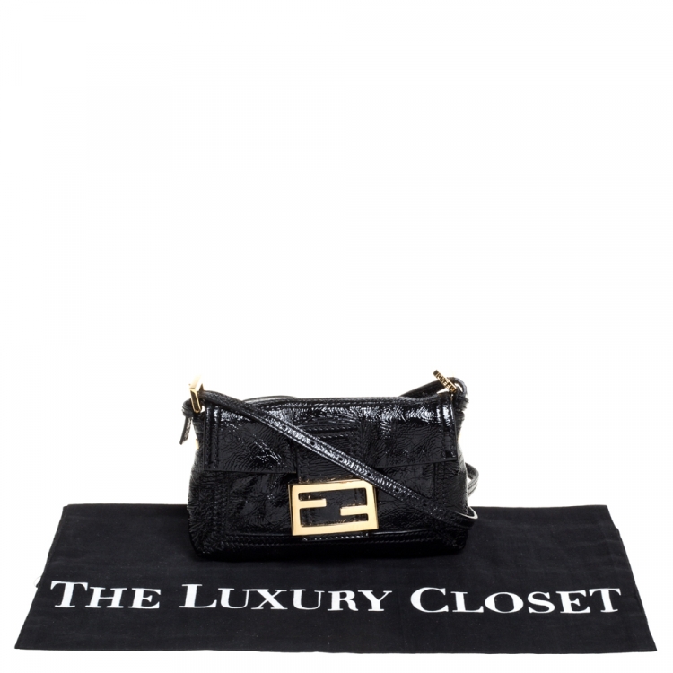 Pre Owned Fendi Black Crinkle Patent Leather Flap Baguette Crossbody Bag 
