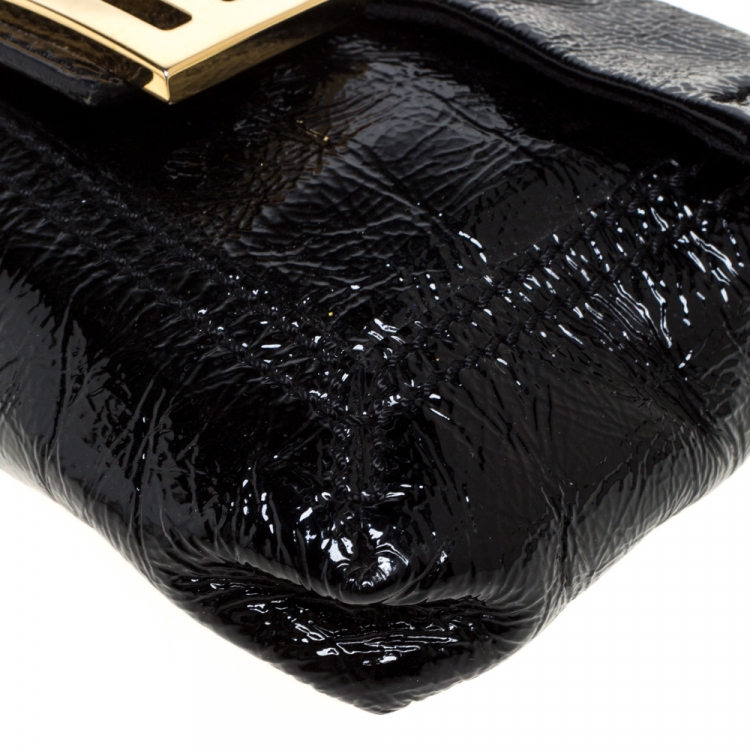 Pre Owned Fendi Black Crinkle Patent Leather Flap Baguette Crossbody Bag 