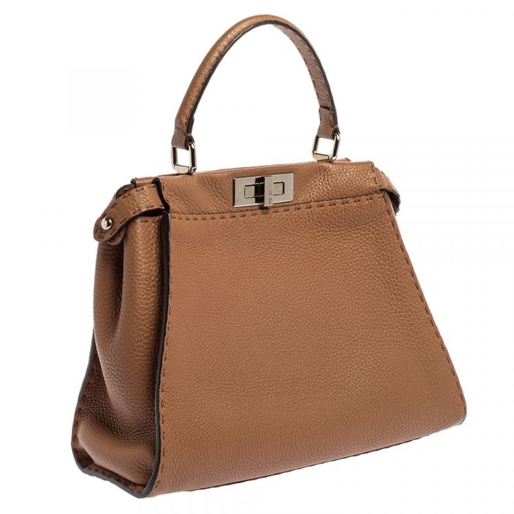 مملوكة مسبقًا Fendi Tan Selleria Leather Medium Peekaboo Top Handle Bag