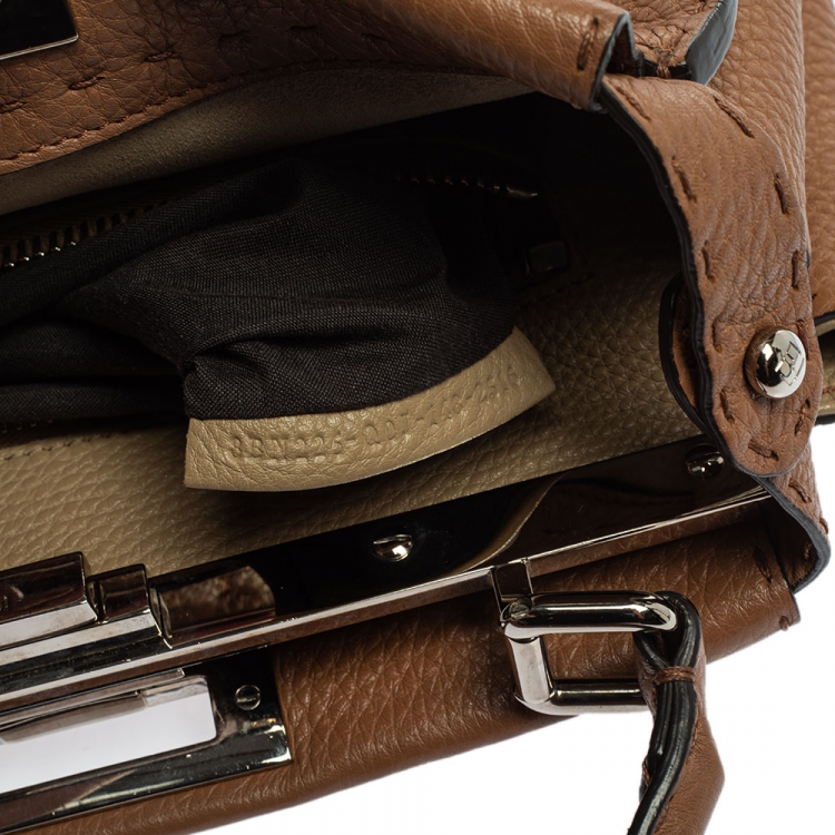 مملوكة مسبقًا Fendi Tan Selleria Leather Medium Peekaboo Top Handle Bag