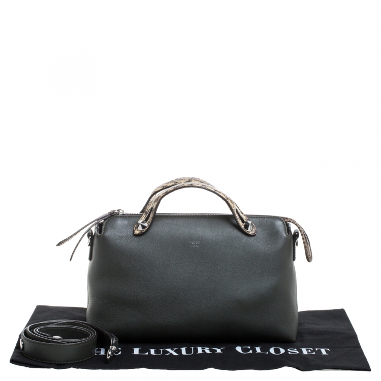 مملوكة مسبقًا Fendi Khaki/Beige Leather and Python Small By The Way Shoulder Bag