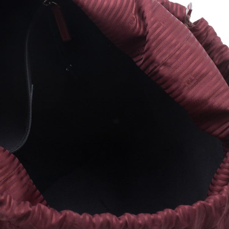 Pre Owned Fendi Red Zucchino Spalmati Drawstring Top Tote