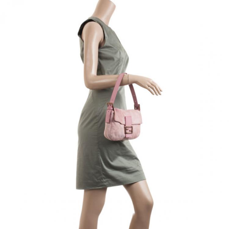 Pre Owned Fendi Pink Suede Baguette Shoulder bag