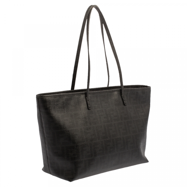 Pre Owned Fendi Black Zucca Coated Canvas Spalmati Roll Shopper Tote