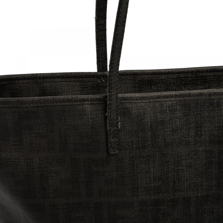 Pre Owned Fendi Black Zucca Coated Canvas Spalmati Roll Shopper Tote