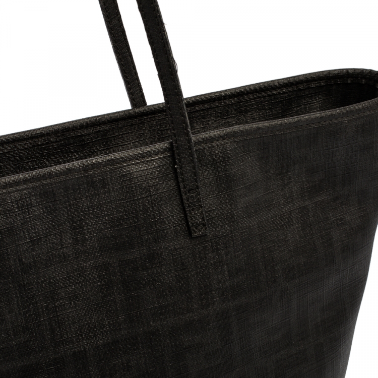 Pre Owned Fendi Black Zucca Coated Canvas Spalmati Roll Shopper Tote