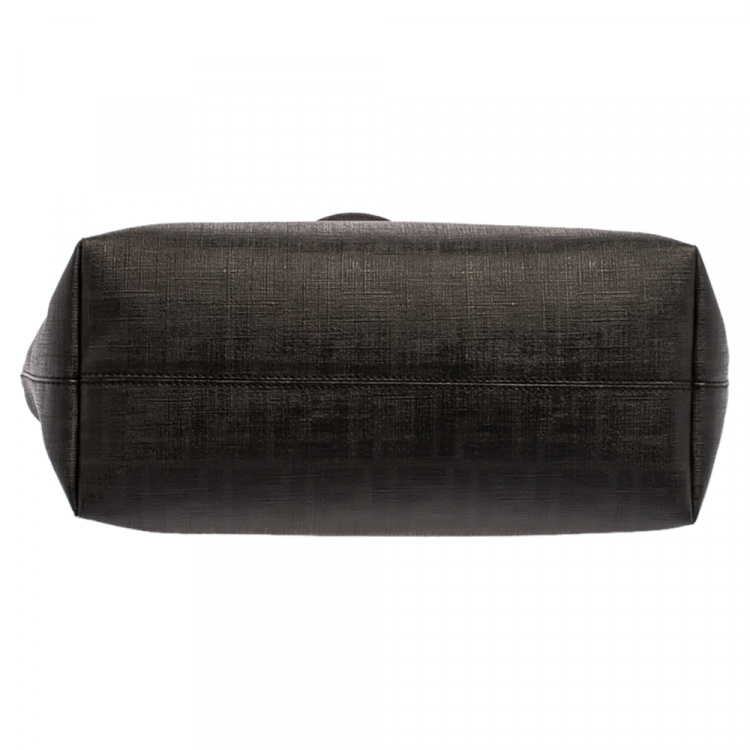 Pre Owned Fendi Black Zucca Coated Canvas Spalmati Roll Shopper Tote