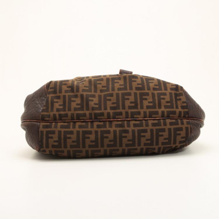 مملوكة مسبقًا Fendi Zucca Turtle Spy Bag