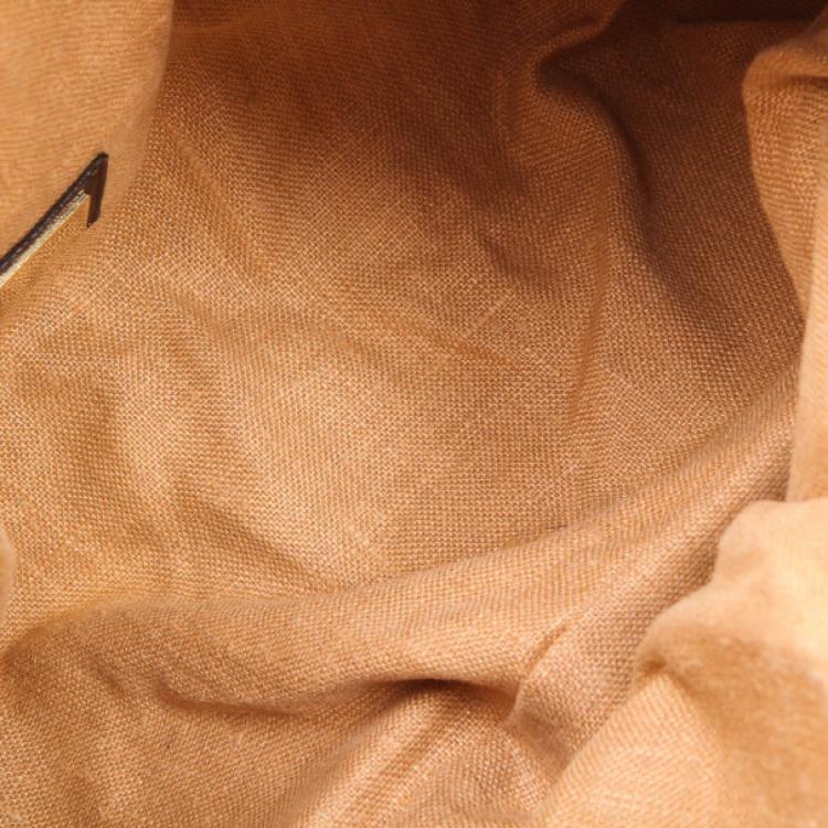 مملوكة مسبقًا Fendi Zucca Turtle Spy Bag