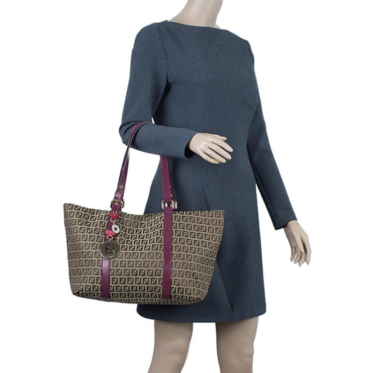 Pre Owned Fendi Beige Zucchino Canvas Superstar Shopping Tote