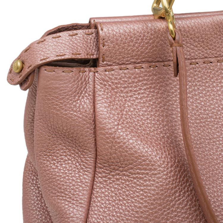 مملوكة مسبقًا Fendi  Metallic Pink Selleria Leather Large Peekaboo Top Handle Bag