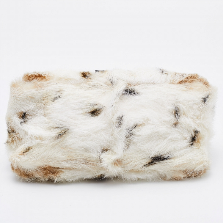 Pre Owned Fendi White/Brown Rabbit Fur Baguette Bag