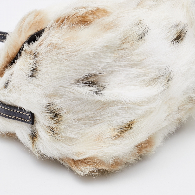 Pre Owned Fendi White/Brown Rabbit Fur Baguette Bag
