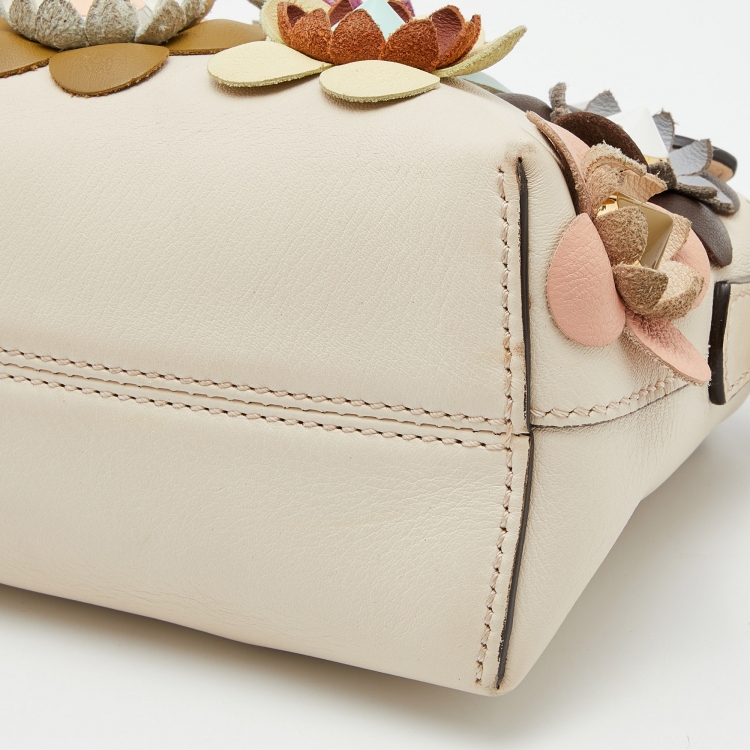 Pre Owned Fendi Off White Leather Mini By The Way Flowerland Crossbody Bag