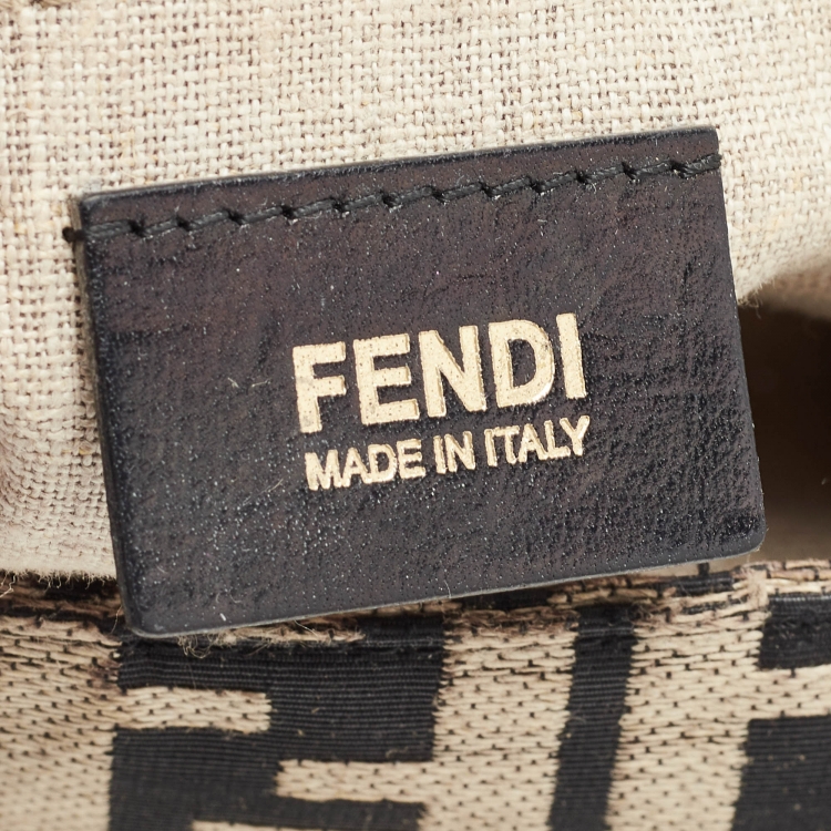 Pre Owned Fendi Beige/Black Zucca Jacquard Fabric Mia Flap Bag