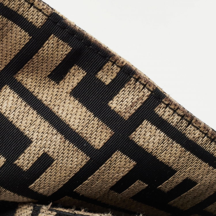 Pre Owned Fendi Beige/Black Zucca Jacquard Fabric Mia Flap Bag