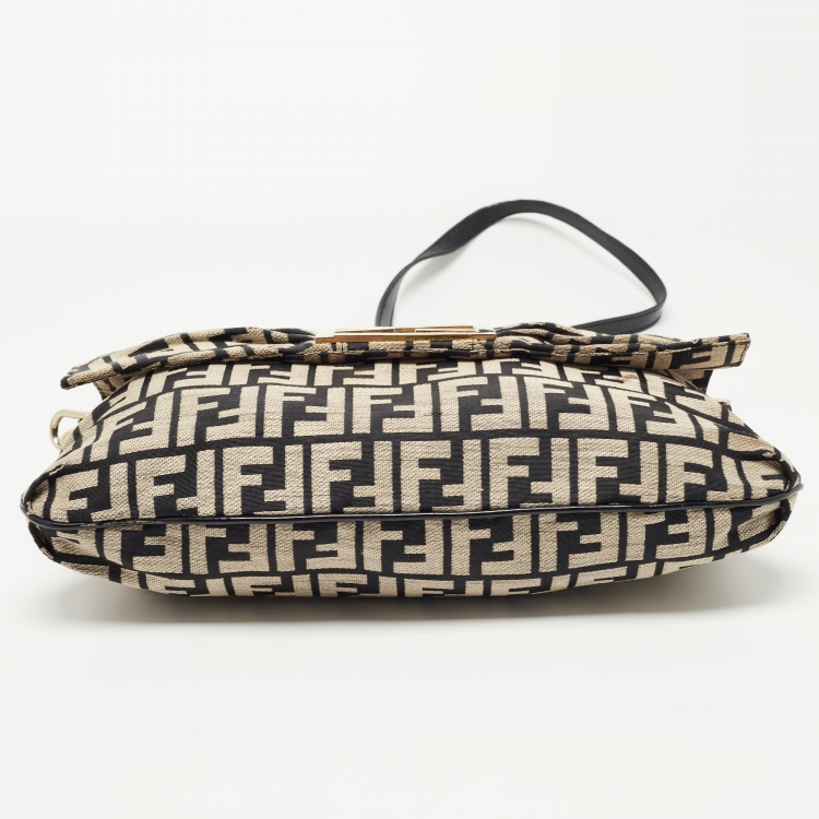 Pre Owned Fendi Beige/Black Zucca Jacquard Fabric Mia Flap Bag