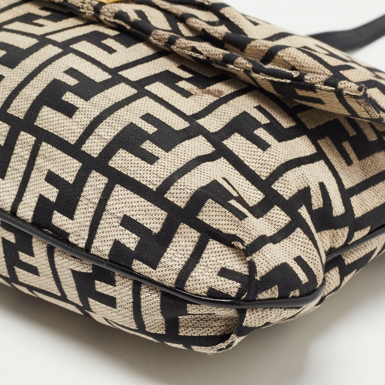 Pre Owned Fendi Beige/Black Zucca Jacquard Fabric Mia Flap Bag