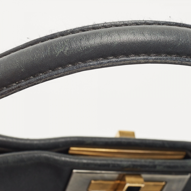 Pre Owned Fendi Black Leather Large Peekaboo Top Handle Bag