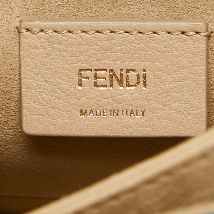 Pre Owned Fendi Grey Scalloped Leather Medium Kan I Shoulder Bag