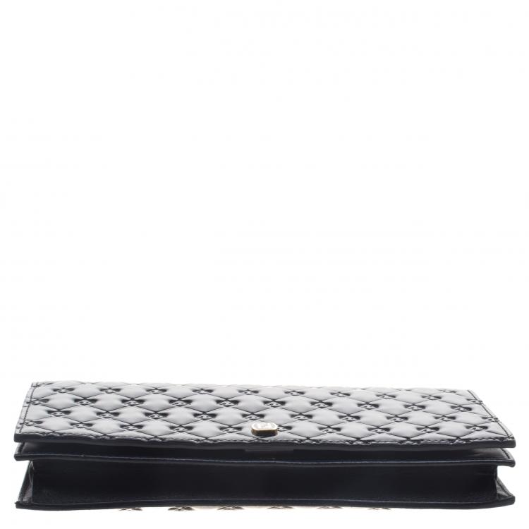 Pre Owned Fendi Black Patent Leather Fendilicious Wallet On Chain