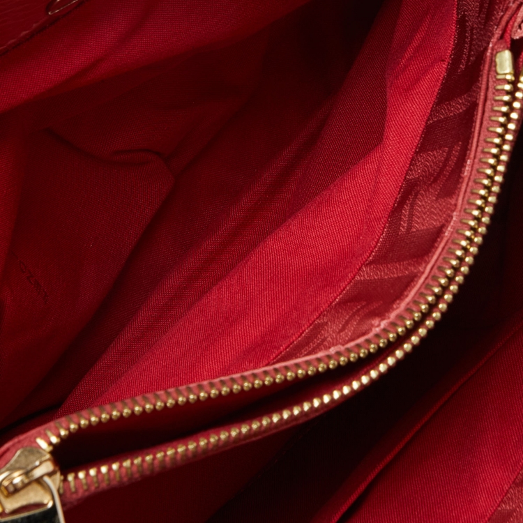 مملوكة مسبقًا Fendi Red Zucca Canvas and Leather Small Mia Hobo