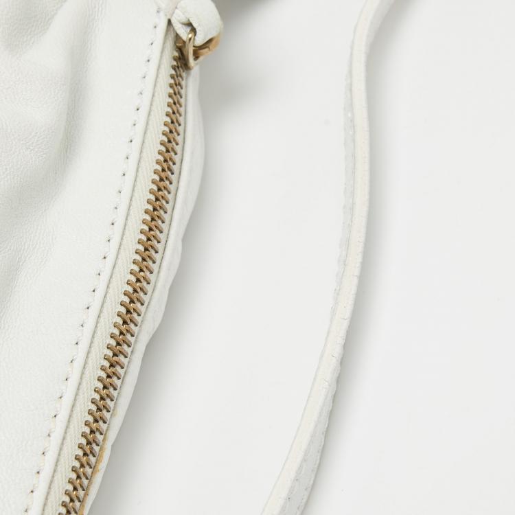 Pre Owned Fendi White Leather Knot Hobo