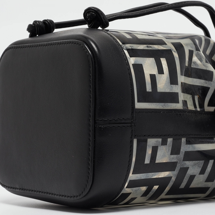 مملوكة مسبقًا Fendi Black/Clear FF PVC and Leather Mini Mon Tresor Bucket Bag