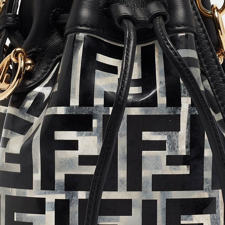 مملوكة مسبقًا Fendi Black/Clear FF PVC and Leather Mini Mon Tresor Bucket Bag