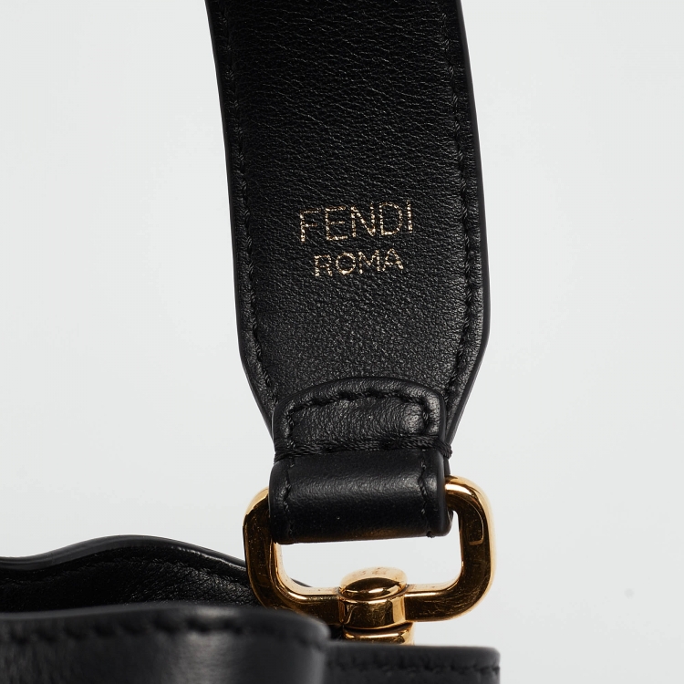 مملوكة مسبقًا Fendi Black/Clear FF PVC and Leather Mini Mon Tresor Bucket Bag